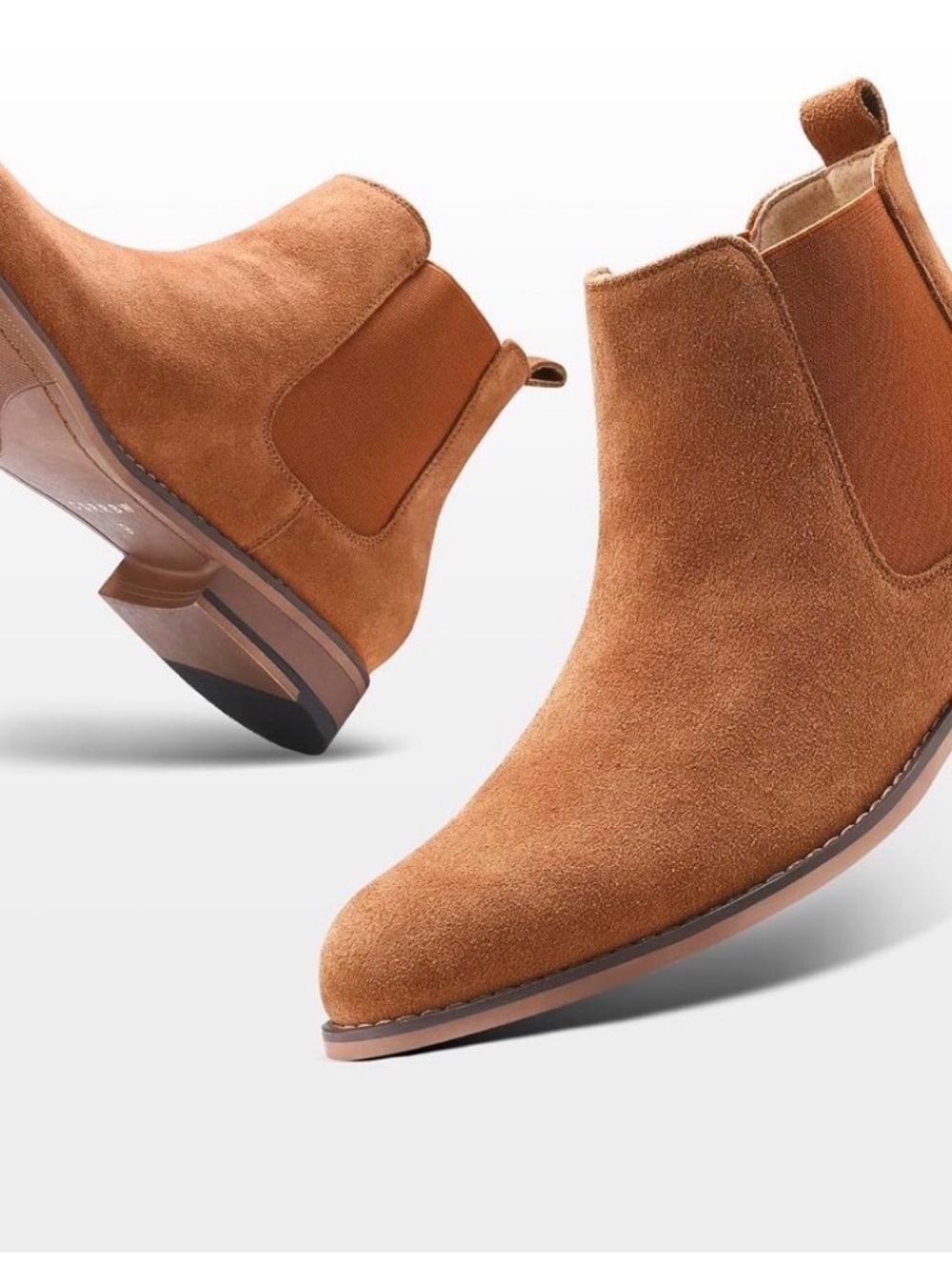 CGRRBW Men's Chelsea Boots in suede leather.